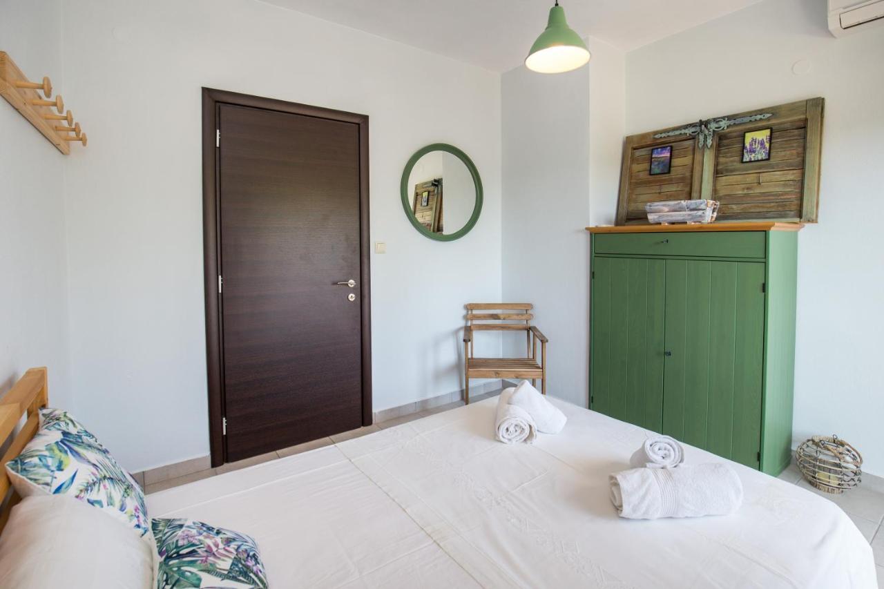 Olive Maison Astris Esterno foto