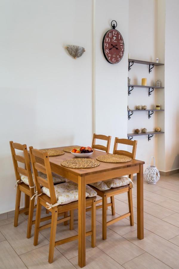 Olive Maison Astris Esterno foto
